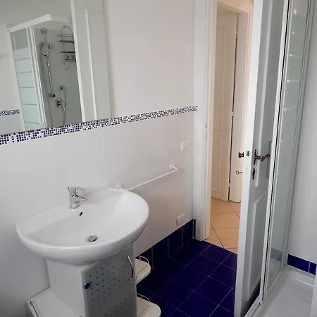 N083 - Numana, Trilocale Con Terrazzo Panoramico *