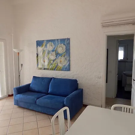 N083 - Numana, Trilocale Con Terrazzo Panoramico Нумана